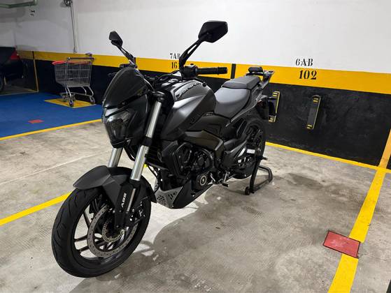 BAJAJ DOMINAR 400 
